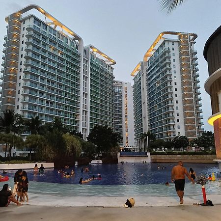 Manila Urban Resort At Azure Luaran gambar