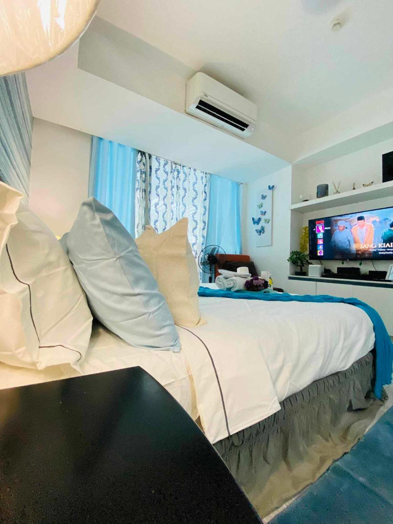 Manila Urban Resort At Azure Luaran gambar