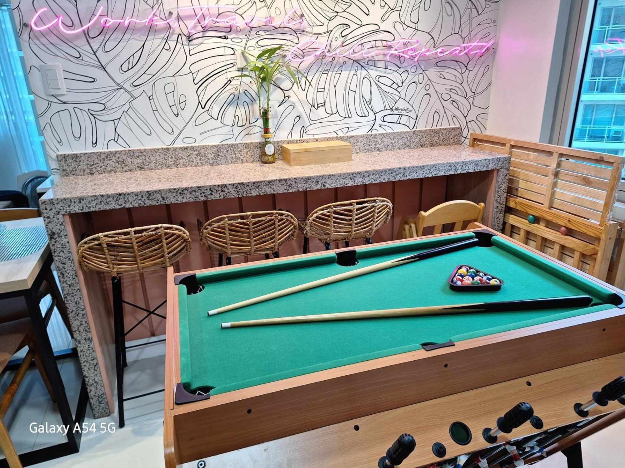 Manila Urban Resort At Azure Luaran gambar