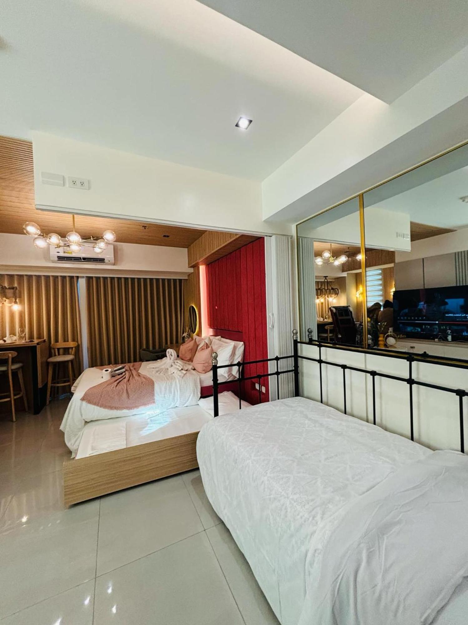 Manila Urban Resort At Azure Luaran gambar