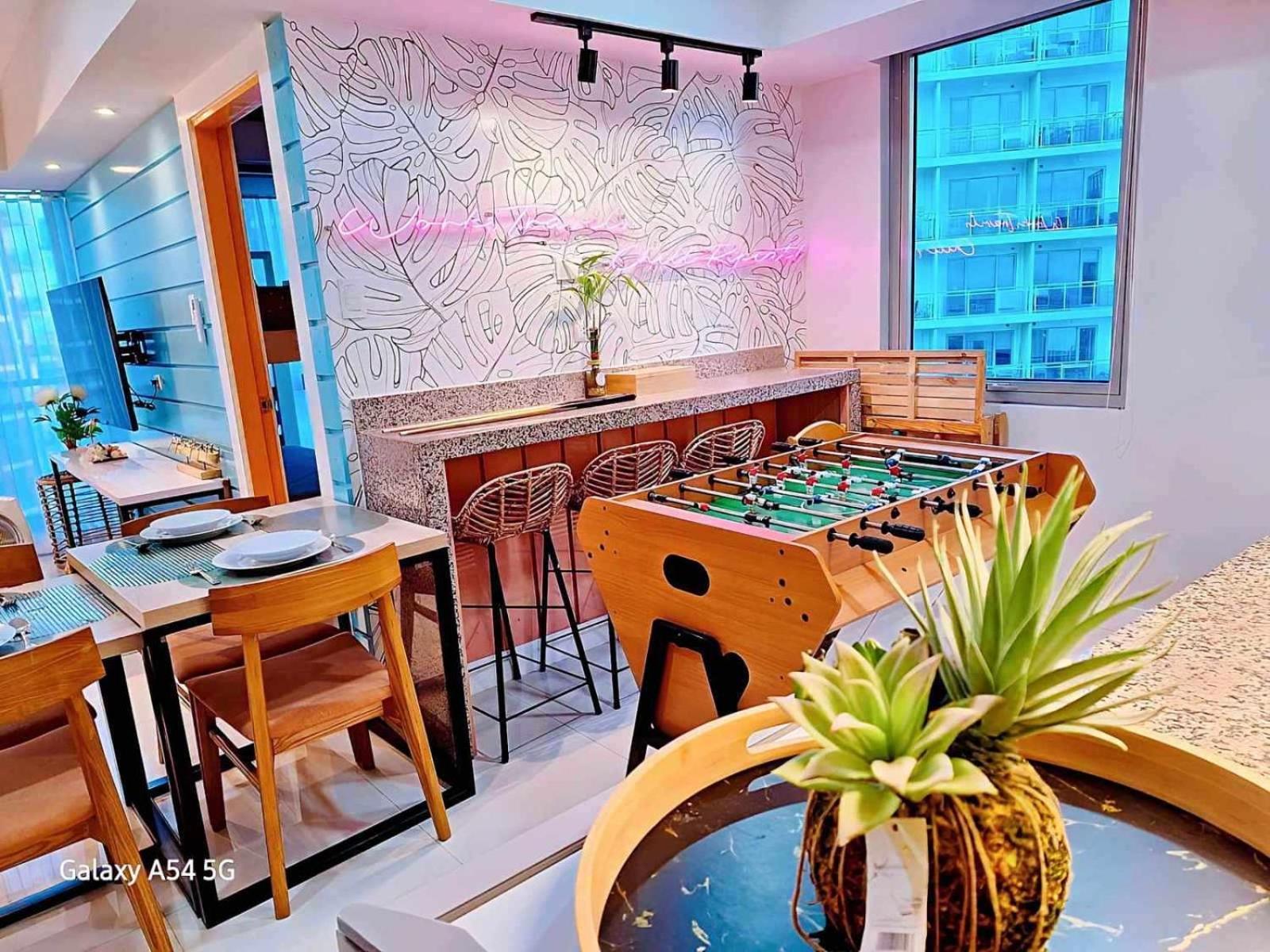 Manila Urban Resort At Azure Luaran gambar