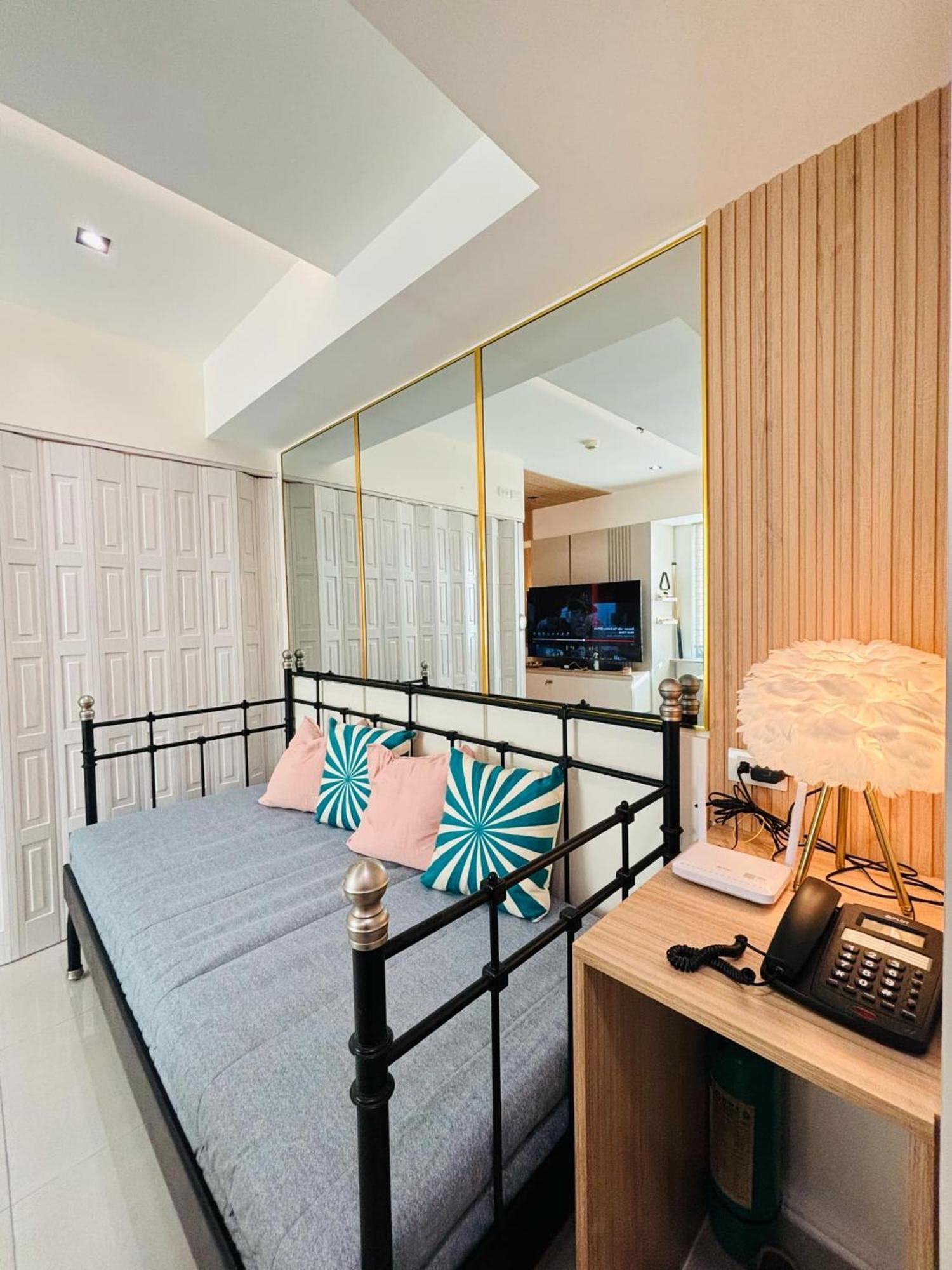 Manila Urban Resort At Azure Luaran gambar