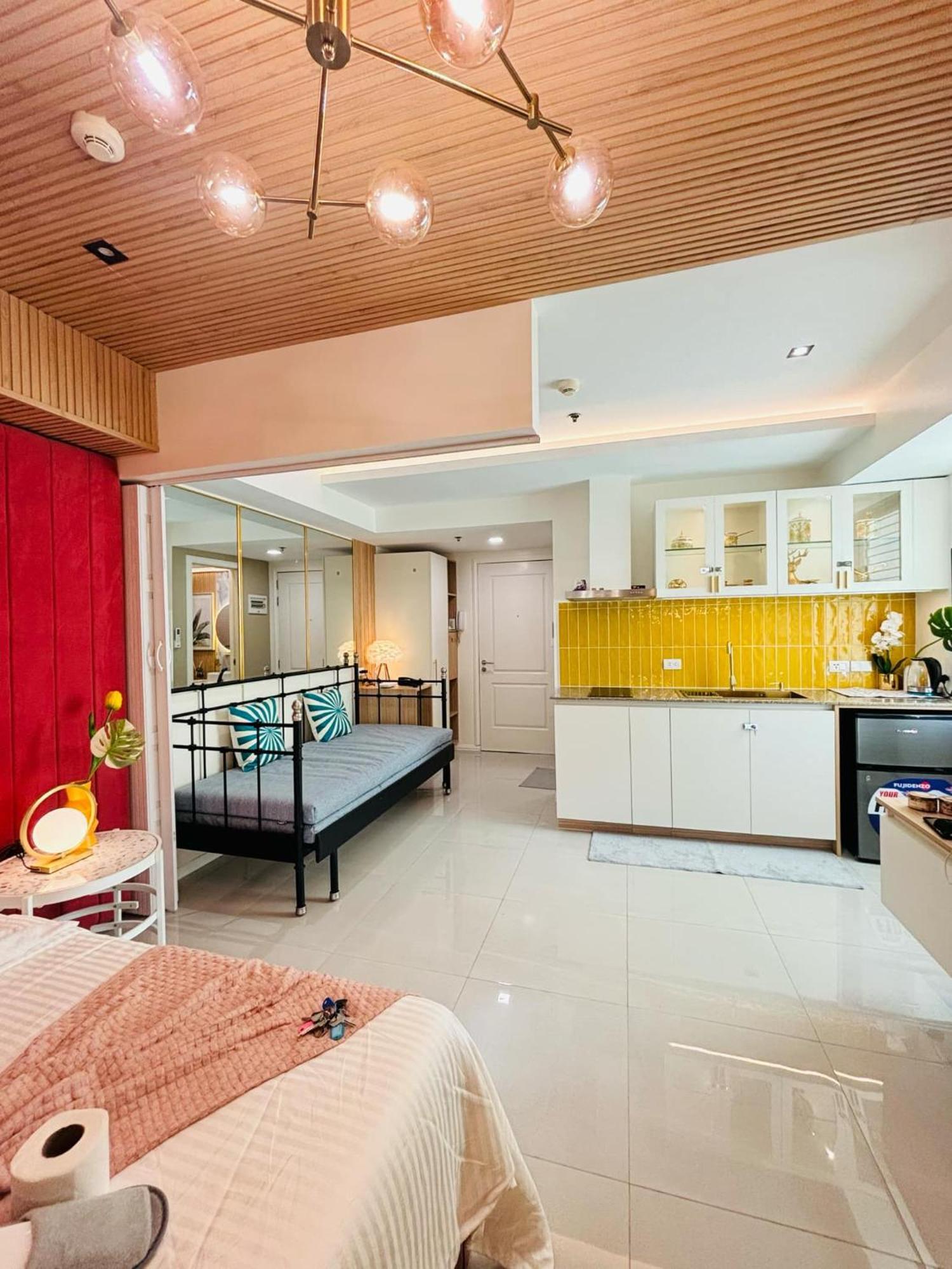 Manila Urban Resort At Azure Luaran gambar