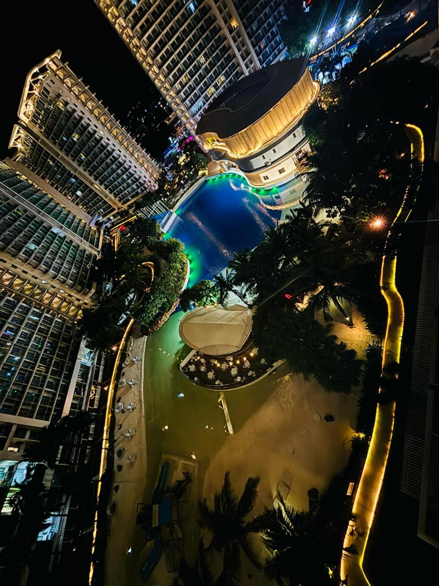 Manila Urban Resort At Azure Luaran gambar